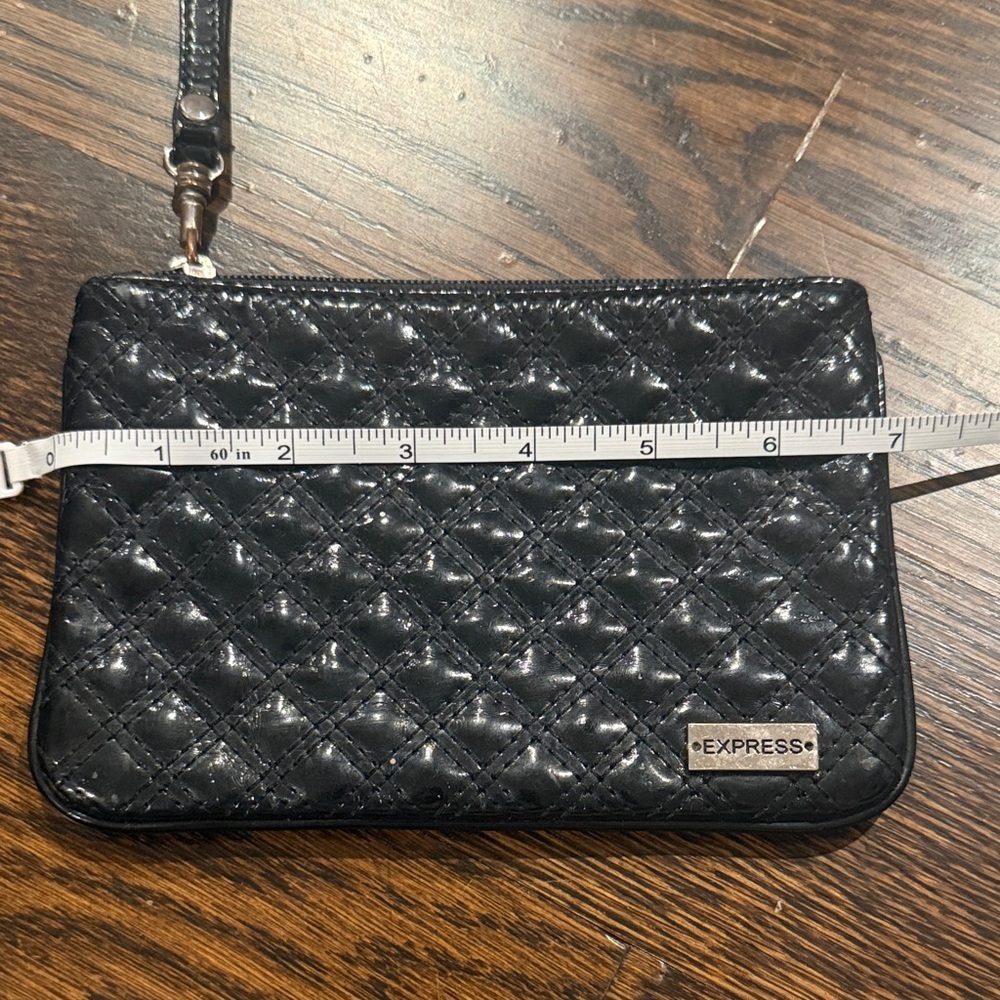Vintage express wristlet - Picture 3 of 6